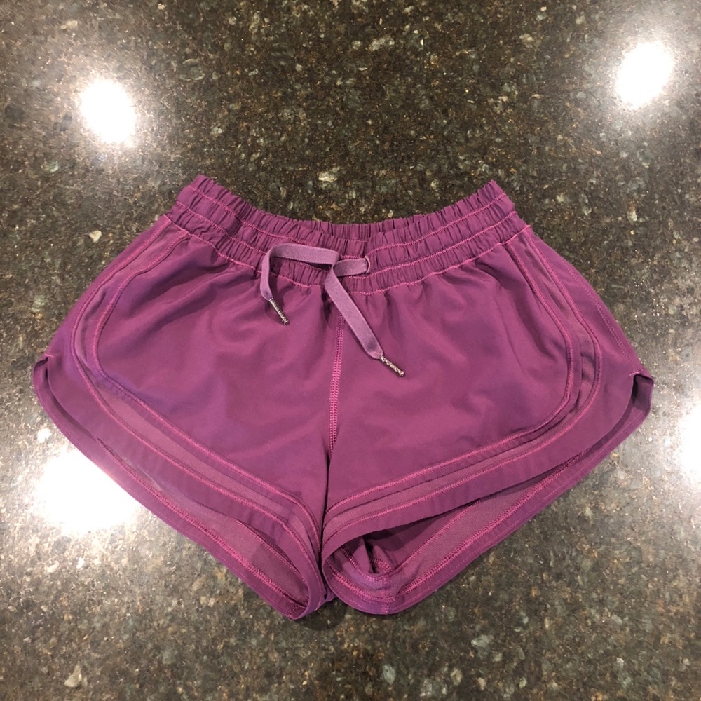 Size 4 Lululemon shorts